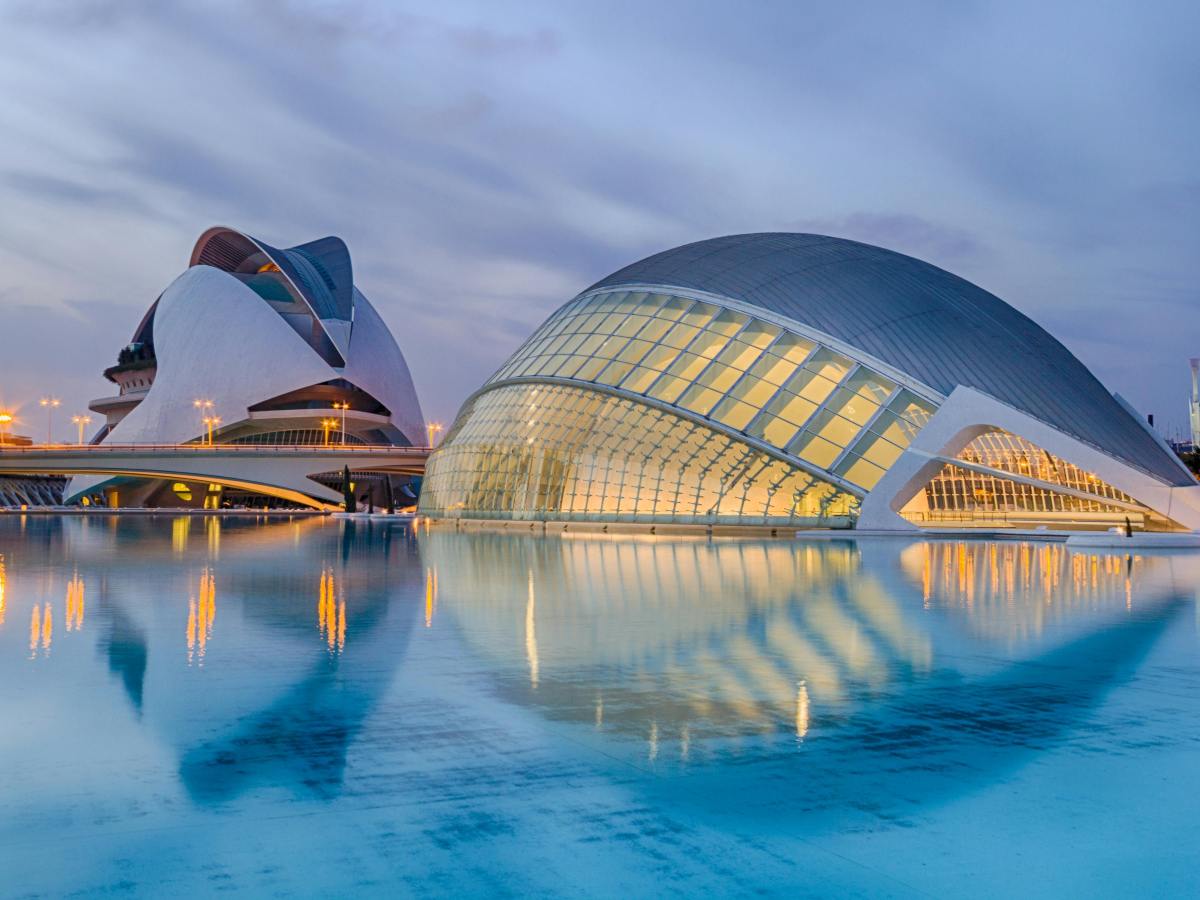 Valencia sightseeing! Your Insider’s Guide to the Best Activities and Hidden Gems! 🇪🇸🌟